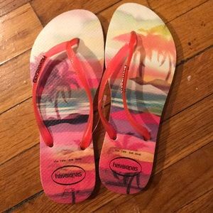 Brand new Havaianas flip flops